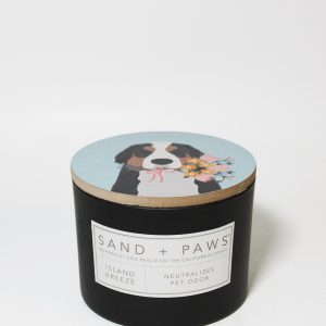 Sand + Paws Island Breeze 12 oz scented candle