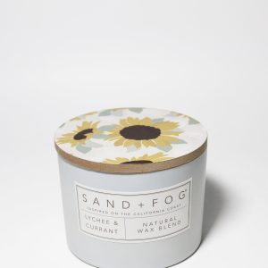 Lychee & Currant 12 oz scented candle