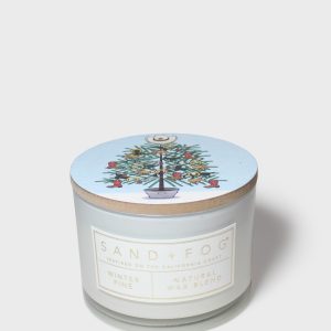 Winter Pine 12 oz scented candle