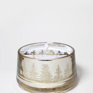 Winter White 18 oz scented candle